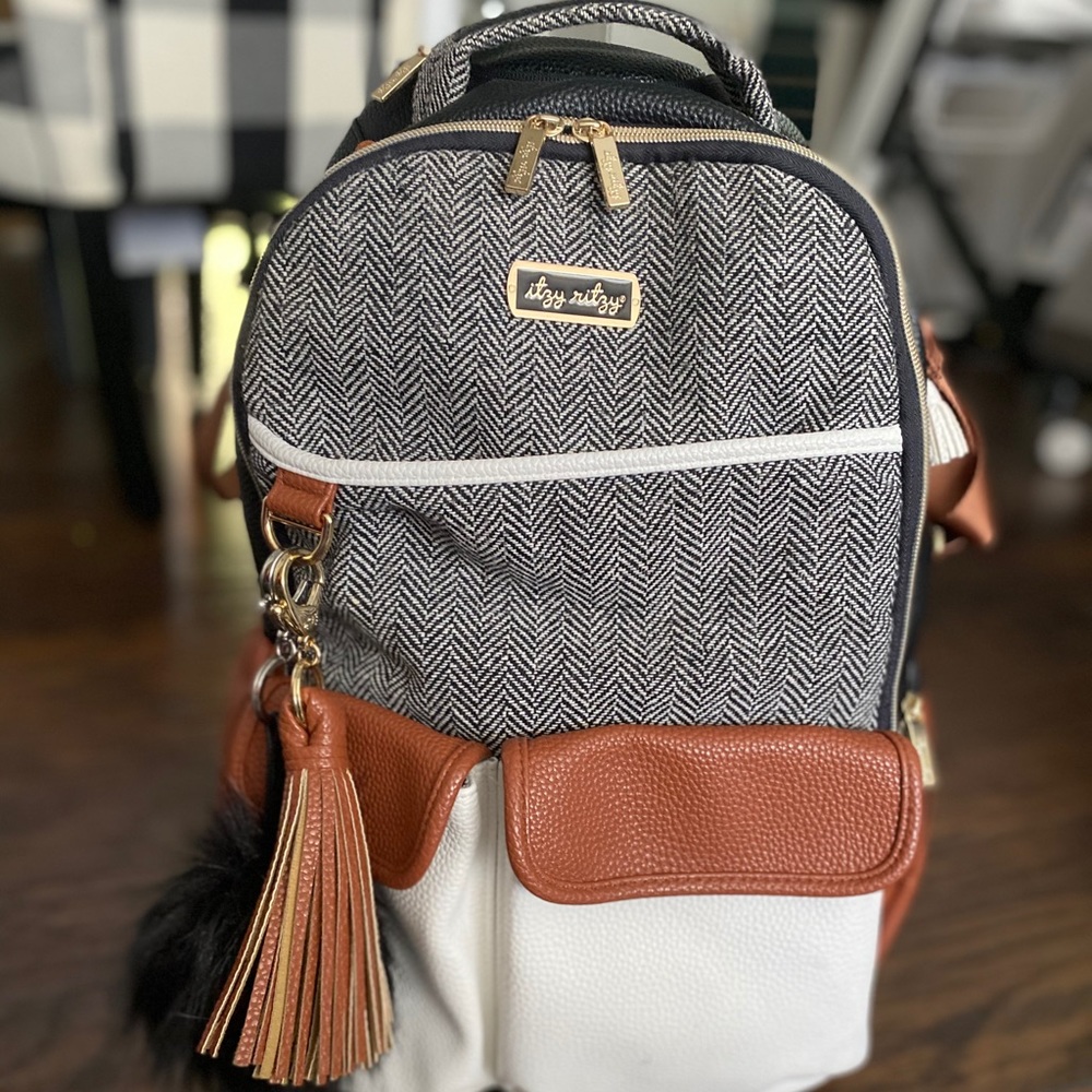 Itzy ritzy diaper bag